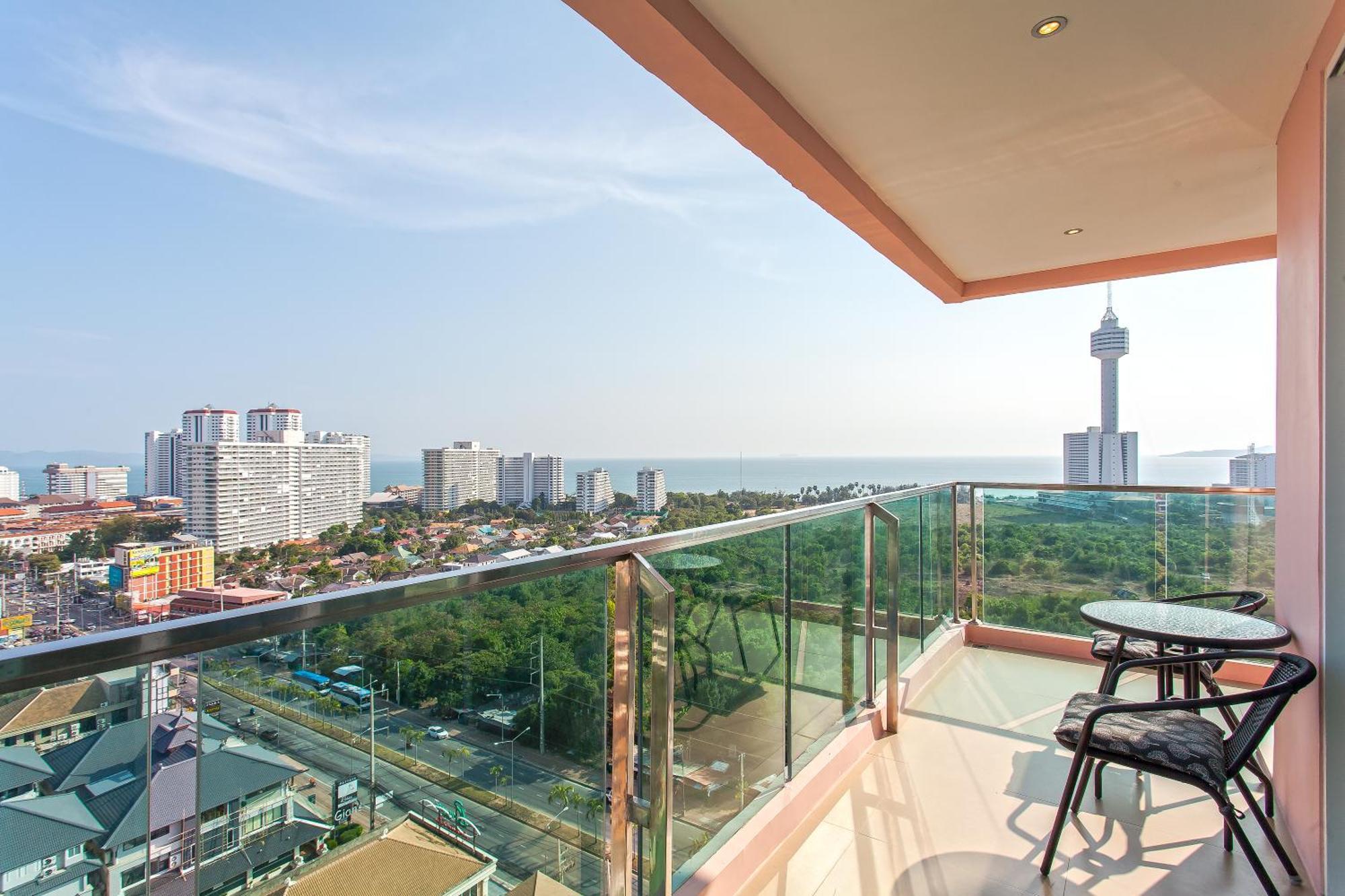 شقة Grande Carribean - Seaview - Jomtien -Free Taxi From The Airport باتايا الغرفة الصورة